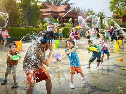 Kids Pool and Water Slippers - Queen of the Castle Emporium